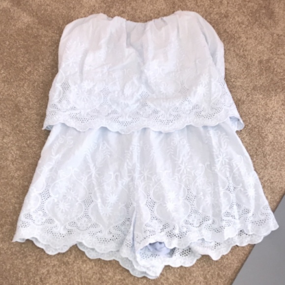 Lush Embroidered Romper - Picture 2 of 4